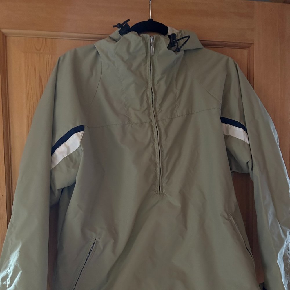 CB Sports Jacket Unisex Light Olive Green Windbreaker 100% Nylon NWOT